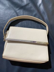 White Shoulder Bag