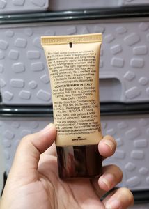 Colorbar Foundation Shade : 05 Apple Crunch
