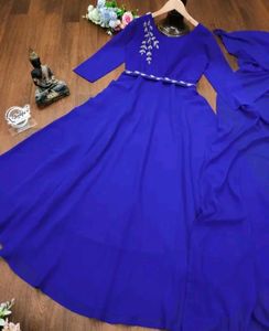 Stylish Women Gown With Dupatta &amp; Belt