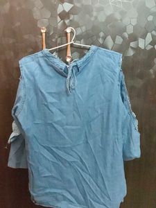 Women&#39;s Top Denim