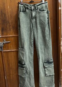 Sage Green Cargo Pants Of Street 9