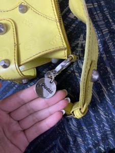 ‼️Guess Y2K Yellow Monogram Baguette‼️