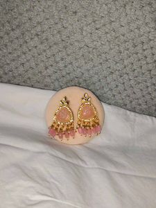 Preachy Pink Colour Earings