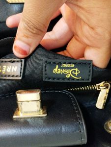 Disney Hand Bag 🌸