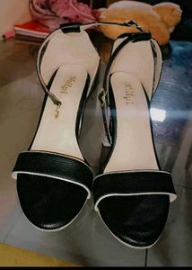 Block Heels 👠
