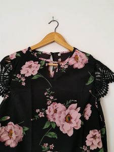 Black Printed Top (Women&#39;s)