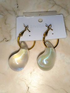 TRANSPARENT SHINY EARRINGS