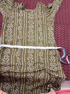 Women Olive Green Printed Kurta And Plazo Set