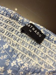 Blue floral crop top