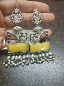 Vintage-Style Silver Tone Dangle Earrings(Absolute