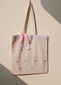 New Couquette Bow Totebag