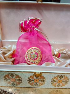 Tissue potli