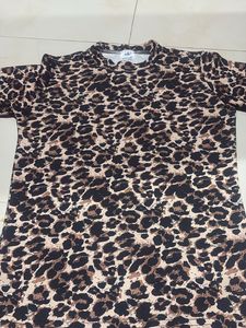 Leopard Print Crewneck T-Shirt