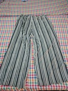 BLACK PLAZO WITH WHITE LINE