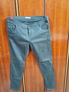 Stylish Dark Grey Jeans