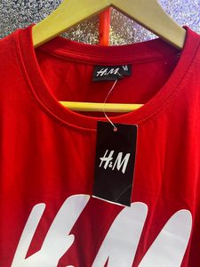 H&amp;M Basic Tee