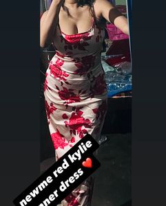 Red newme kylie jenner dress ❤️