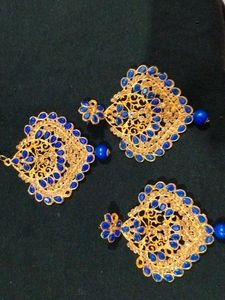 Elegant Gold-Tone Jewelry Set