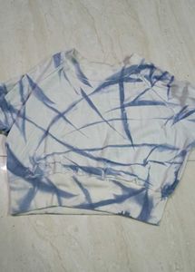 Stylish Full Sleeves Crop Top