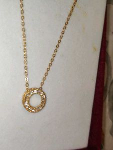 Elegant Circle Pendant Necklace
