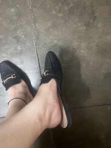 Like New Flat Mules