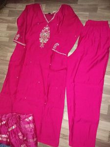 Elegant Pink Kurta Set