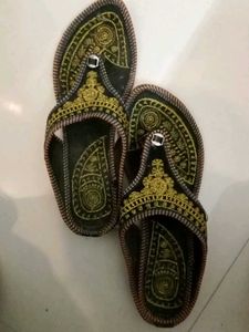 TRADITIONAL FOOTWEAR