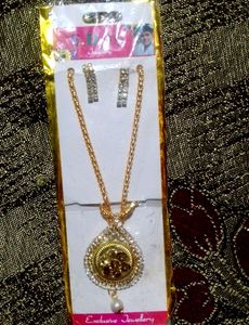 chain neckles