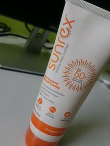 Sunscreen SPF 50 &amp; PA+++