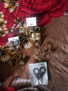 Ethnic Gold Plated Black Stone Jhumka Earrings for