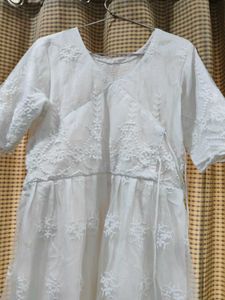 White Embroidered kurta