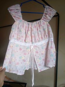 pink floral top