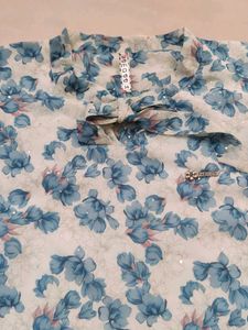 Beautiful Blue Print Flower Top For Girl 🫶🌺💙