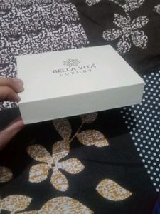 (Jewelry Organiser Purpose)Empty Bella Vita Luxury Perfume Set Box. Can be Used For Jewelry Organization Or Gifting Purposes