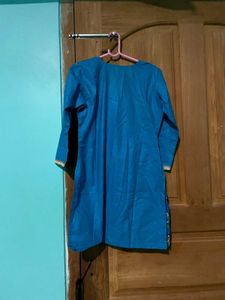 Women Kurtas Hand Embroidered