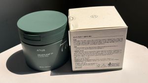 Anua Heartleaf 77% Clear Pad