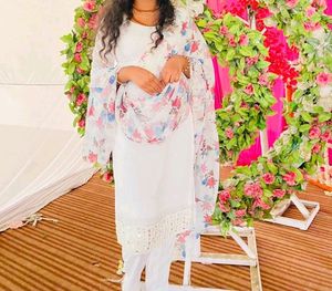 White Suit With Chiknkari Light Design, Floral