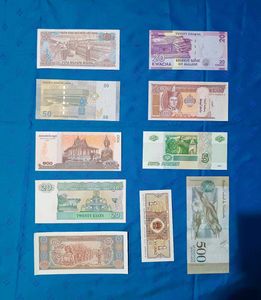 Currency Collection Foreign Notes 10 Piece UNC Con