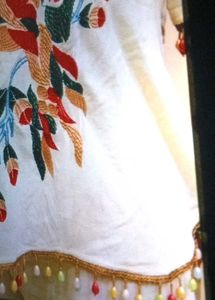 Embroidered White Salwar Kameez