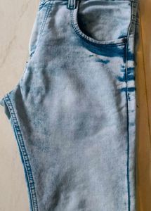Light Wash Denim Jeans