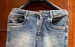 Blue Straight fit jeans