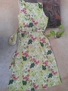 Tokyo Talkies Floral Midi Women Green A-line Dress