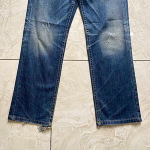 Distressed Wash Jeans