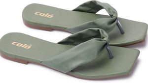Trendy Slippers