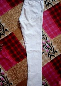 WOMEN SKINNY HIGH RISE WHITE JEANS(WAIST-26)