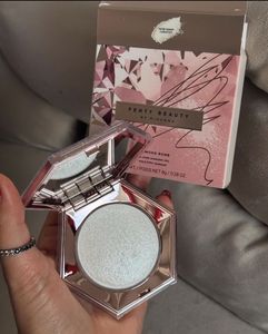 Fenty Beauty Diamond Bomb Highlighter