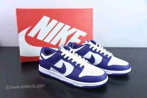 NIKE DUNK LOW CHAMPIONSHIP COURT PURPLE UK 7
