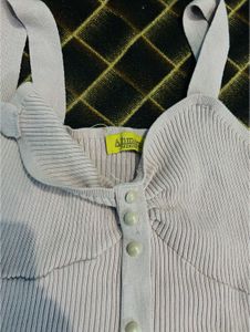 Ribbed Sleeveless Top