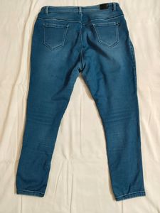 Slim Fit Jeans 👖