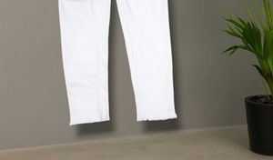 DG201 Size-26 Slim Jeans